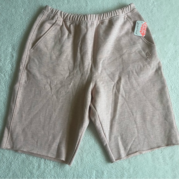 Free People Fp movement For The Win Long Shorts in Pastel Peach Sz M NWT $58 - Picture 6 of 7